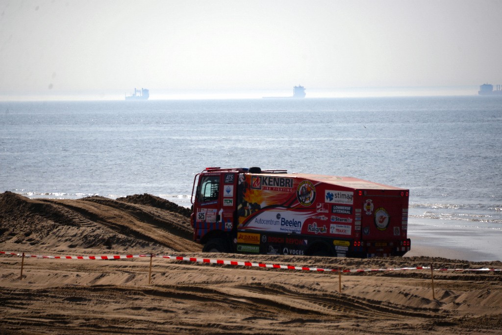 ../Images/4x4 Katwijk 2018 108.jpg